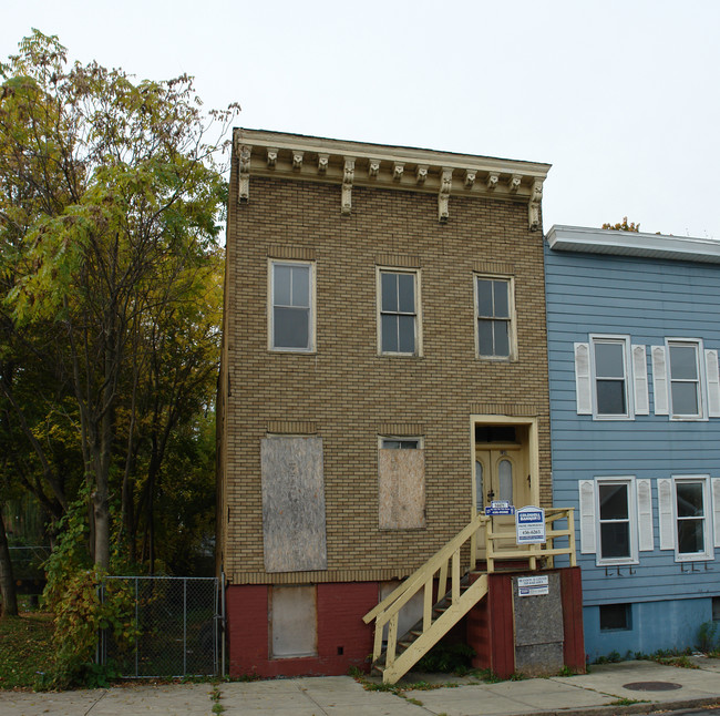 238 Colonie St in Albany, NY - Foto de edificio - Building Photo