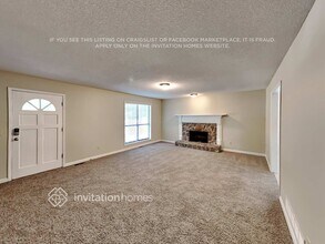 6101 Crabapple Pl in Powder Springs, GA - Building Photo - Building Photo
