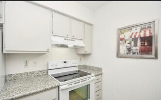 2333 Bering Dr in Houston, TX - Building Photo