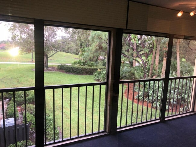 3930 SW Greenwood Way, Unit bldg 4 unit F in Palm City, FL - Building Photo - Building Photo