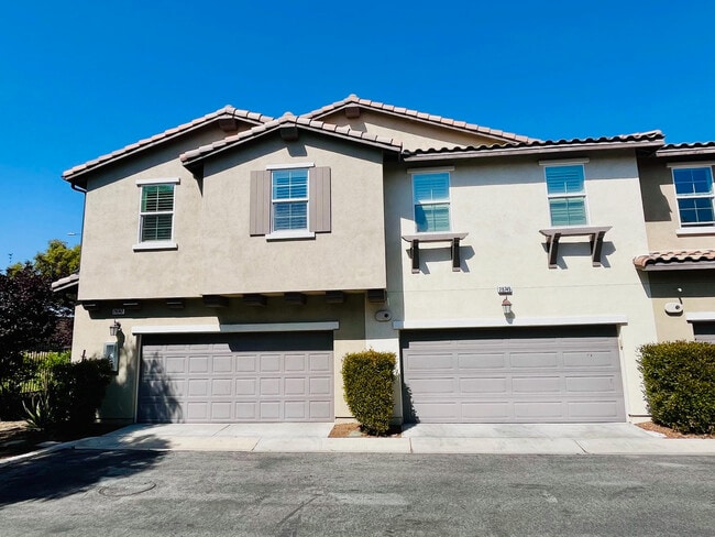 property at 28747 Jardineras Dr
