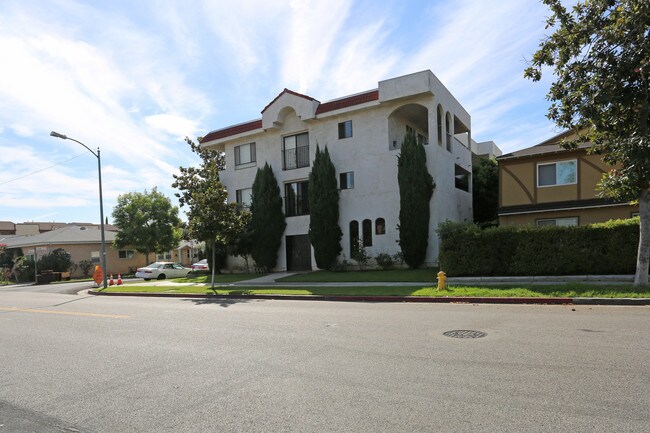 830 E Harvard St in Glendale, CA - Building Photo - Building Photo