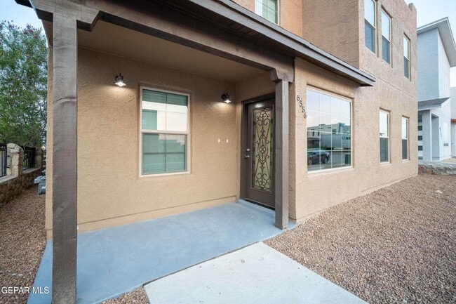 6556 Hoop St in El Paso, TX - Building Photo - Building Photo