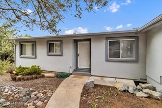 720 John Dr in Prescott, AZ - Building Photo - Building Photo