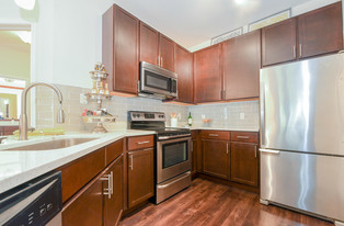 Reserve at Wauwatosa Apartments