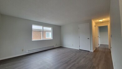 5626 Delridge Wy SW in Seattle, WA - Building Photo - Building Photo