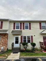 814 Cobble Creek Curv in Newark, DE - Building Photo