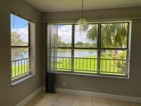 3320 Pinewalk Dr N, Unit 1723 photo'