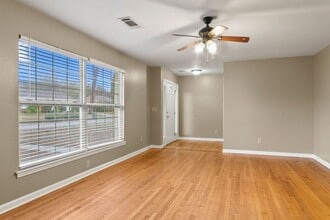 242 Cedar Crest in Tuscaloosa, AL - Building Photo - Building Photo