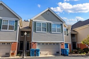 3817 N Milwaukee Ave in Chicago, IL - Building Photo