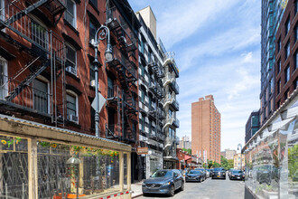 177 Ludlow St in New York, NY - Building Photo - Building Photo