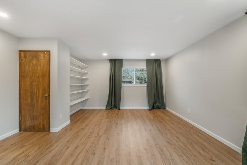 13265 SW Barlow Rd in Beaverton, OR - Building Photo