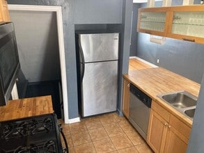 954 Cleveland Ave S, Unit 954 in St. Paul, MN - Foto de edificio - Building Photo