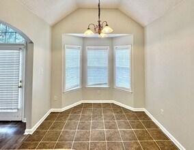 2267 Purple Leaf Ln in Memphis, TN - Building Photo - Building Photo