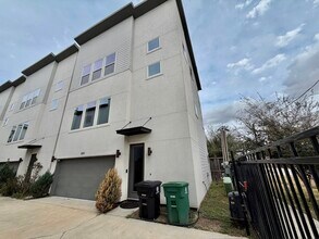 2632 Bastrop St in Houston, TX - Building Photo - Building Photo