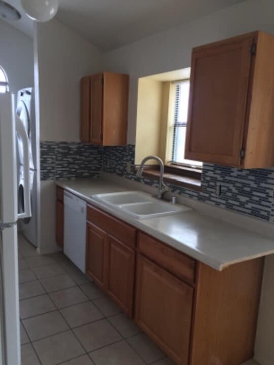1567 Greg Powers Dr in El Paso, TX - Building Photo