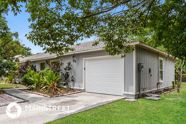 property at 574 Sundown Ct