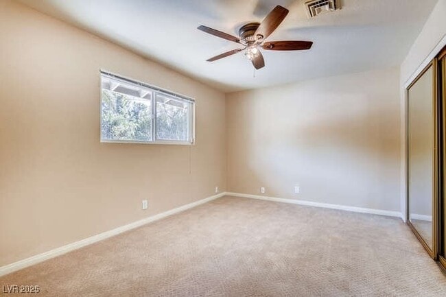 1505 Strong Dr in Las Vegas, NV - Building Photo - Building Photo