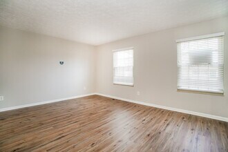442 Rambling Brook Dr in Pickerington, OH - Building Photo - Building Photo