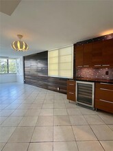 1670 Lincoln Ct, Unit 2E in Miami Beach, FL - Building Photo - Building Photo