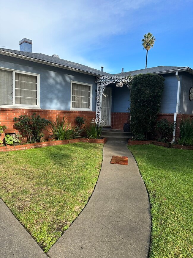 property at 4068 Lincoln Ave