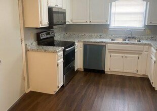 5509 Shalimar Dr in Oklahoma City, OK - Building Photo - Building Photo