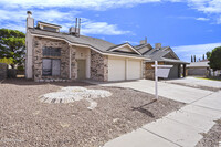 5224 Roger Maris Dr in El Paso, TX - Building Photo - Building Photo