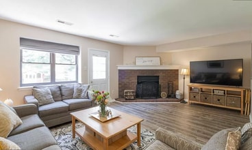 886 Andover Pl in Warminster, PA - Building Photo - Building Photo