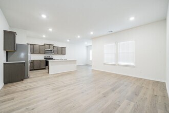 2126 Thornton Dr in Crandall, TX - Building Photo - Building Photo