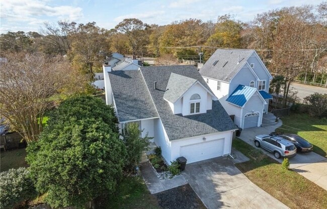 404 Grace Ave in Virginia Beach, VA - Building Photo - Building Photo