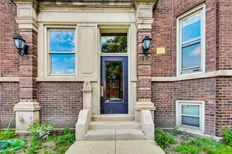 4002 N Hermitage Ave in Chicago, IL - Building Photo - Building Photo