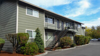 The Timber Grove Apartments in Portland, OR - Building Photo - Building Photo