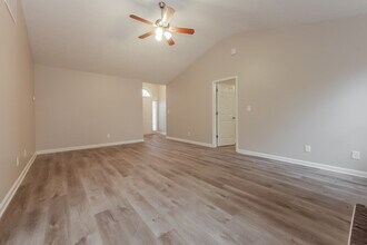 939 Maple Leaf Ridge in Jonesboro, GA - Building Photo - Building Photo