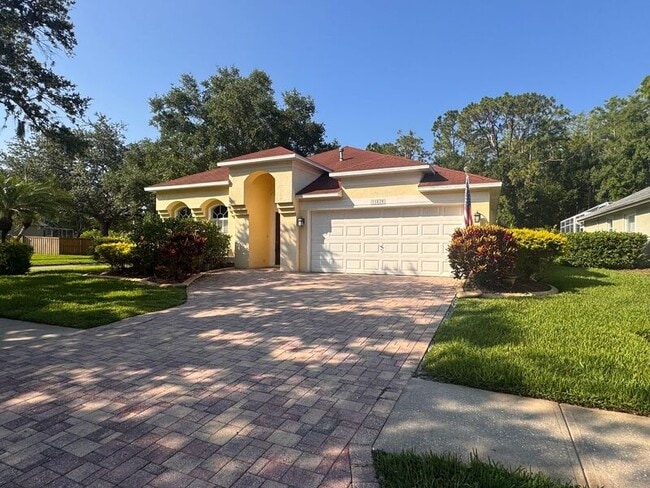 11820 Lancashire Dr in Tampa, FL - Building Photo - Building Photo