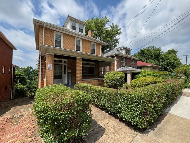 property at 2728 Woodstock Ave