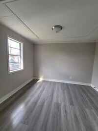 3126 Webster St photo'