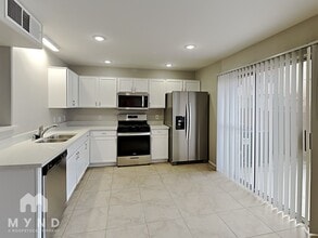 3379 Dragon Fly St in North Las Vegas, NV - Building Photo - Building Photo