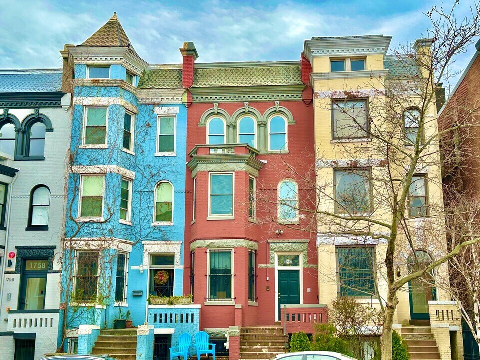 1762 U St NW in Washington, DC - Building Photo