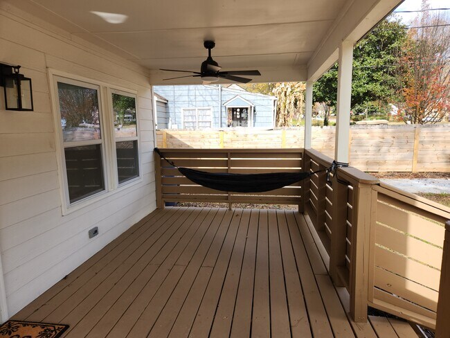 property at 2253 Jernigan Dr SE