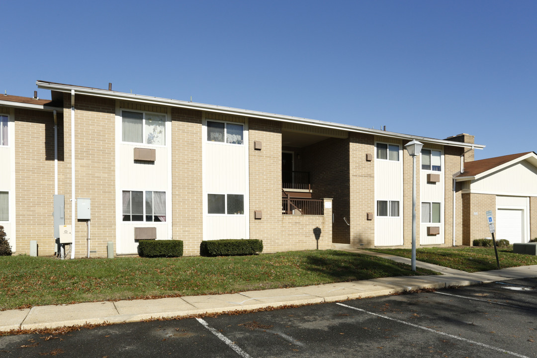 Edgewater East/West in Long Branch, NJ - Building Photo