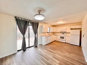 2217 Bismarck Ct in Loveland, CO - Building Photo - Building Photo