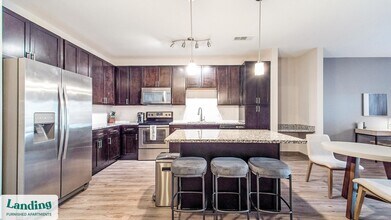 211 River Landing Dr in Charleston, SC - Building Photo - Building Photo
