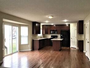 6743 Waverly Park in Morrow, OH - Building Photo - Building Photo