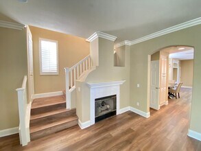 25 Caledon Ct in Aliso Viejo, CA - Foto de edificio - Building Photo
