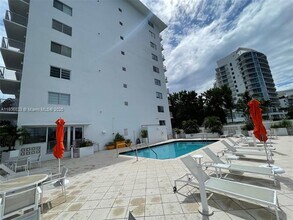 1450 Lincoln Rd, Unit 503 in Miami Beach, FL - Building Photo - Building Photo