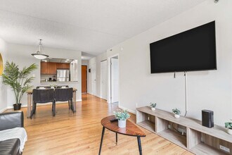 401 12th St S, Unit GO FL6-ID1474782P in Arlington, VA - Foto de edificio - Building Photo