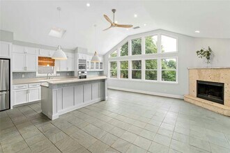 3716 Gilbert St in Austin, TX - Building Photo - Building Photo