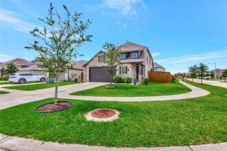 13008 Cobalt Cove Ct in La Marque, TX - Building Photo - Building Photo
