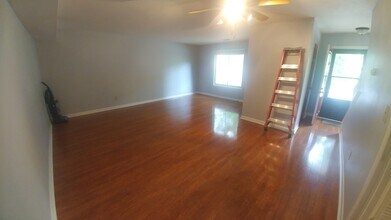 1722 Donlee Dr, Unit 1722 in Blacksburg, VA - Foto de edificio - Building Photo