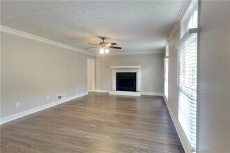 290 Farm Track in Roswell, GA - Building Photo - Building Photo